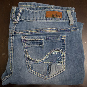Series Jeans Distressed Patched Design